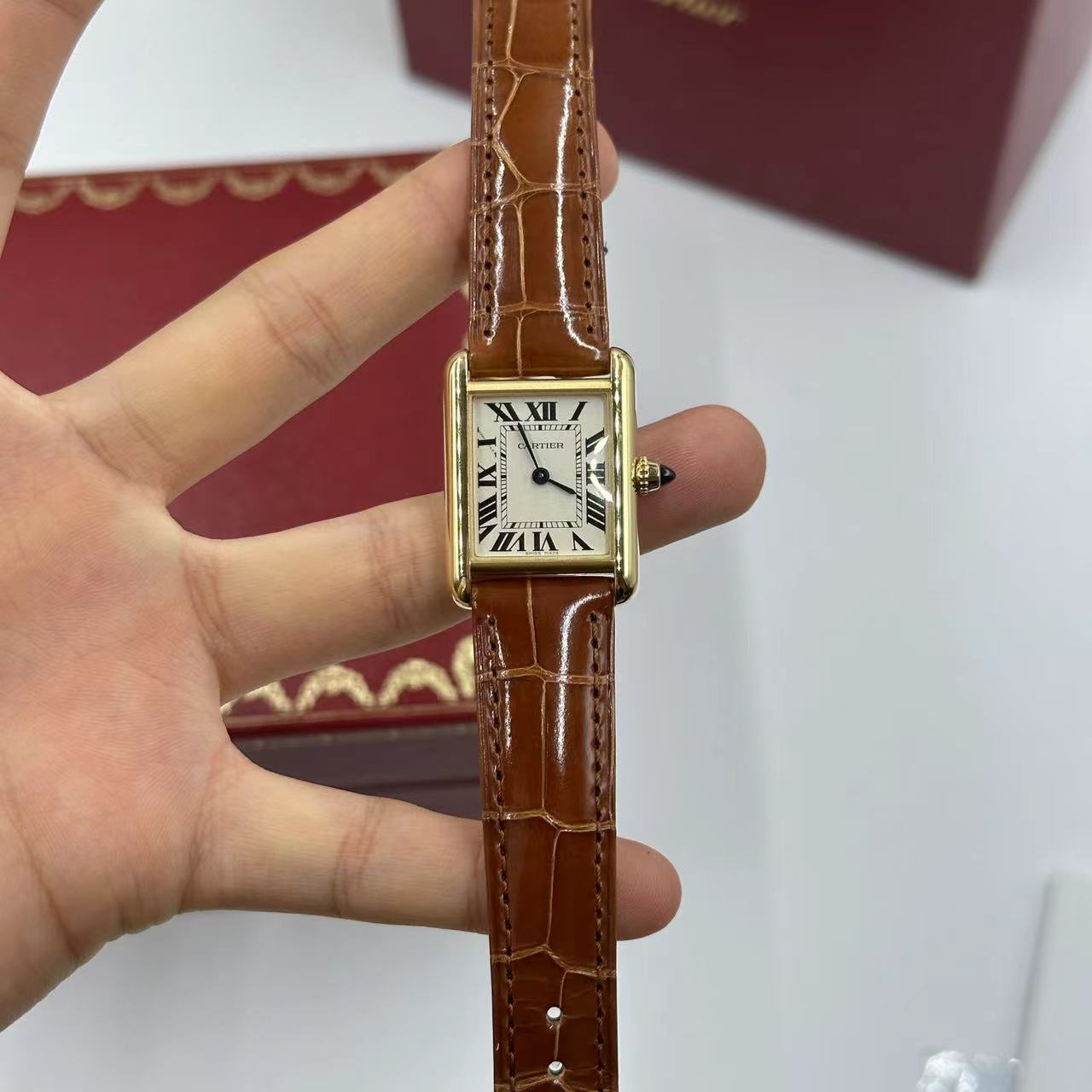 Cartier Tank Louis W1529856 2026