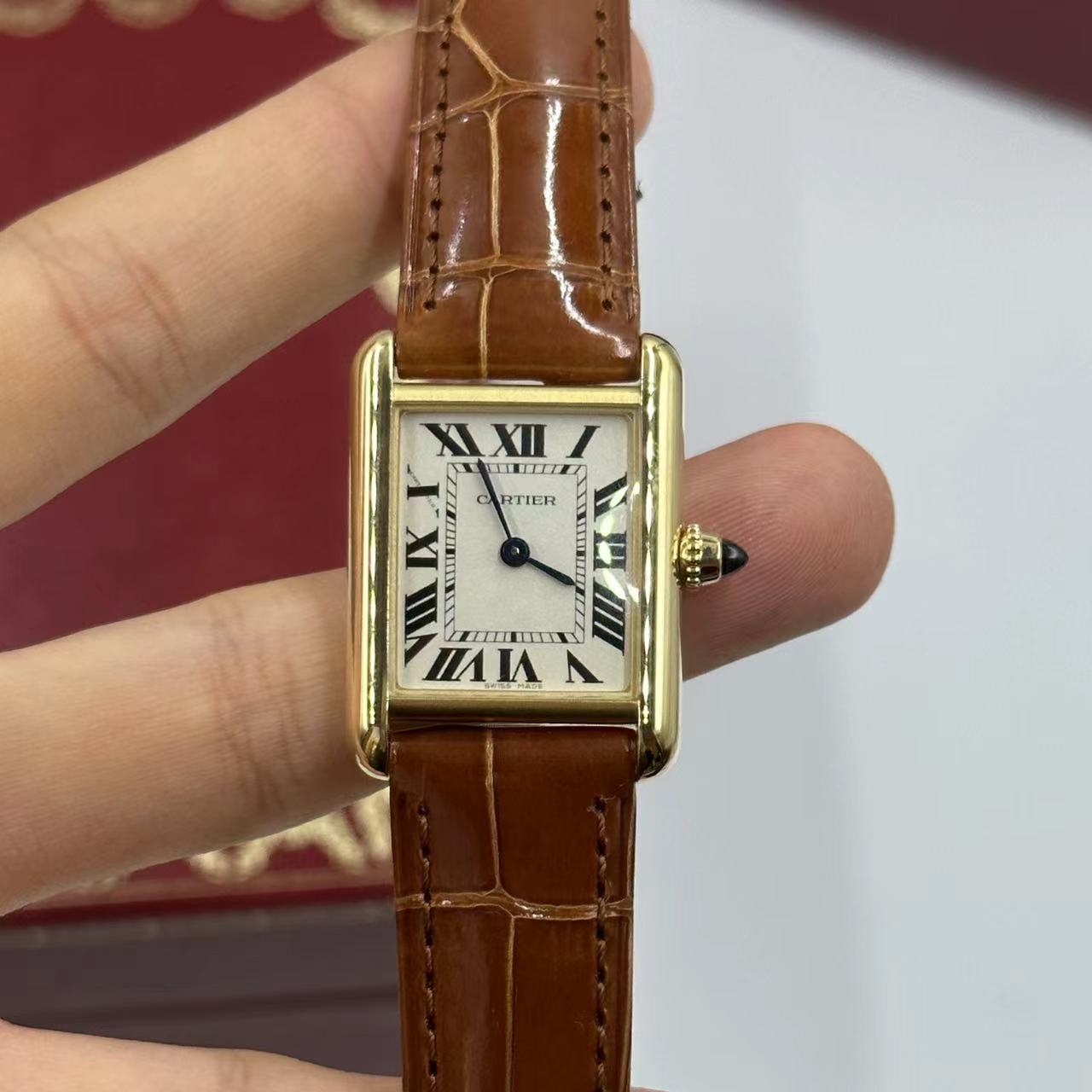 Cartier Tank Louis W1529856 2026