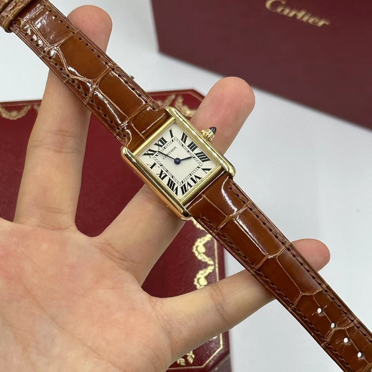 Cartier Tank Louis W1529856 2026
