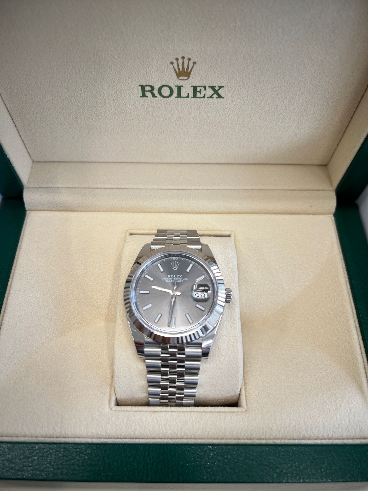Rolex Datejust 41 126334 Grau Index Jubilee 2025