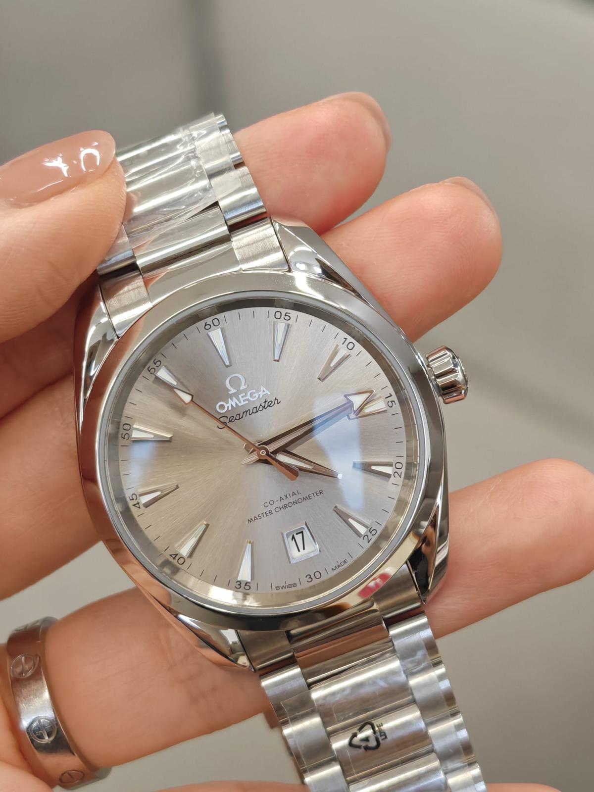 Omega Seamaster Aqua Terra Shades 38 MM 220.10.38.20.09.001 2026