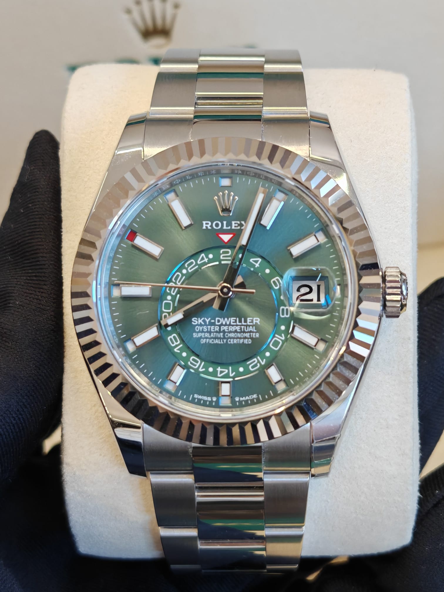 Rolex Sky-Dweller 336934 GREEN OYS