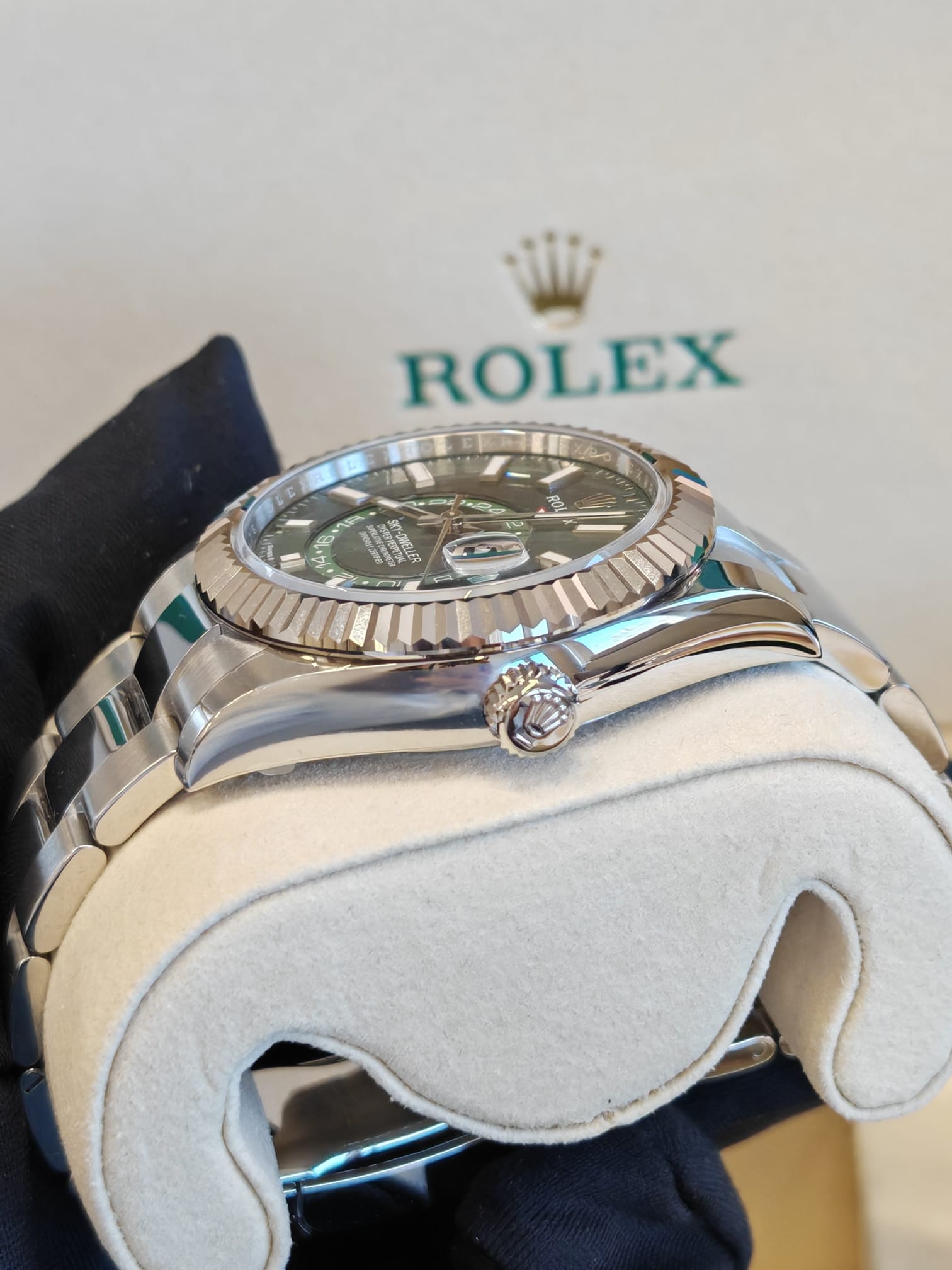 Rolex Sky-Dweller 336934 GREEN OYS