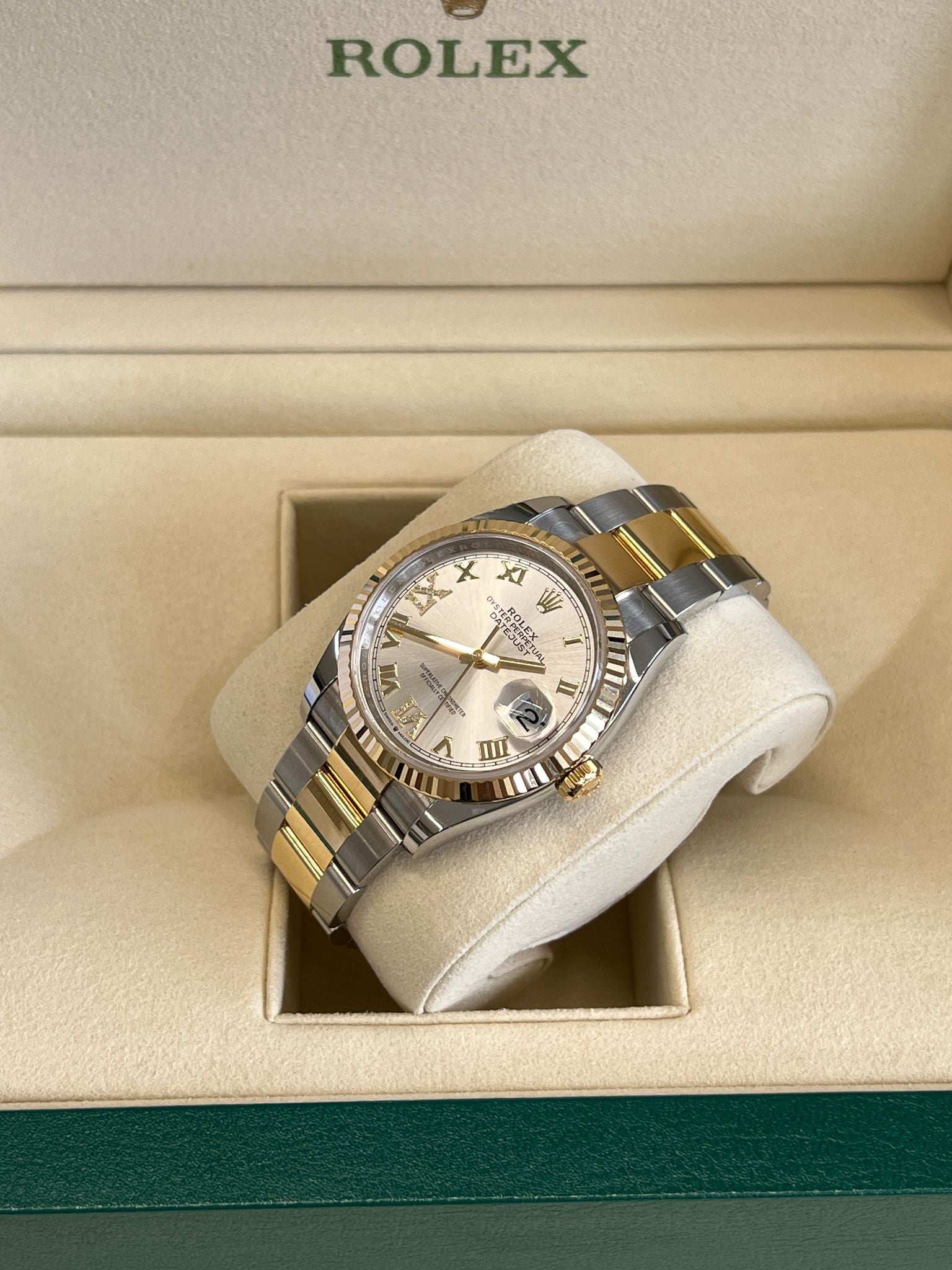 Rolex Datejust 36 126233 Silver VIIX Oyster
