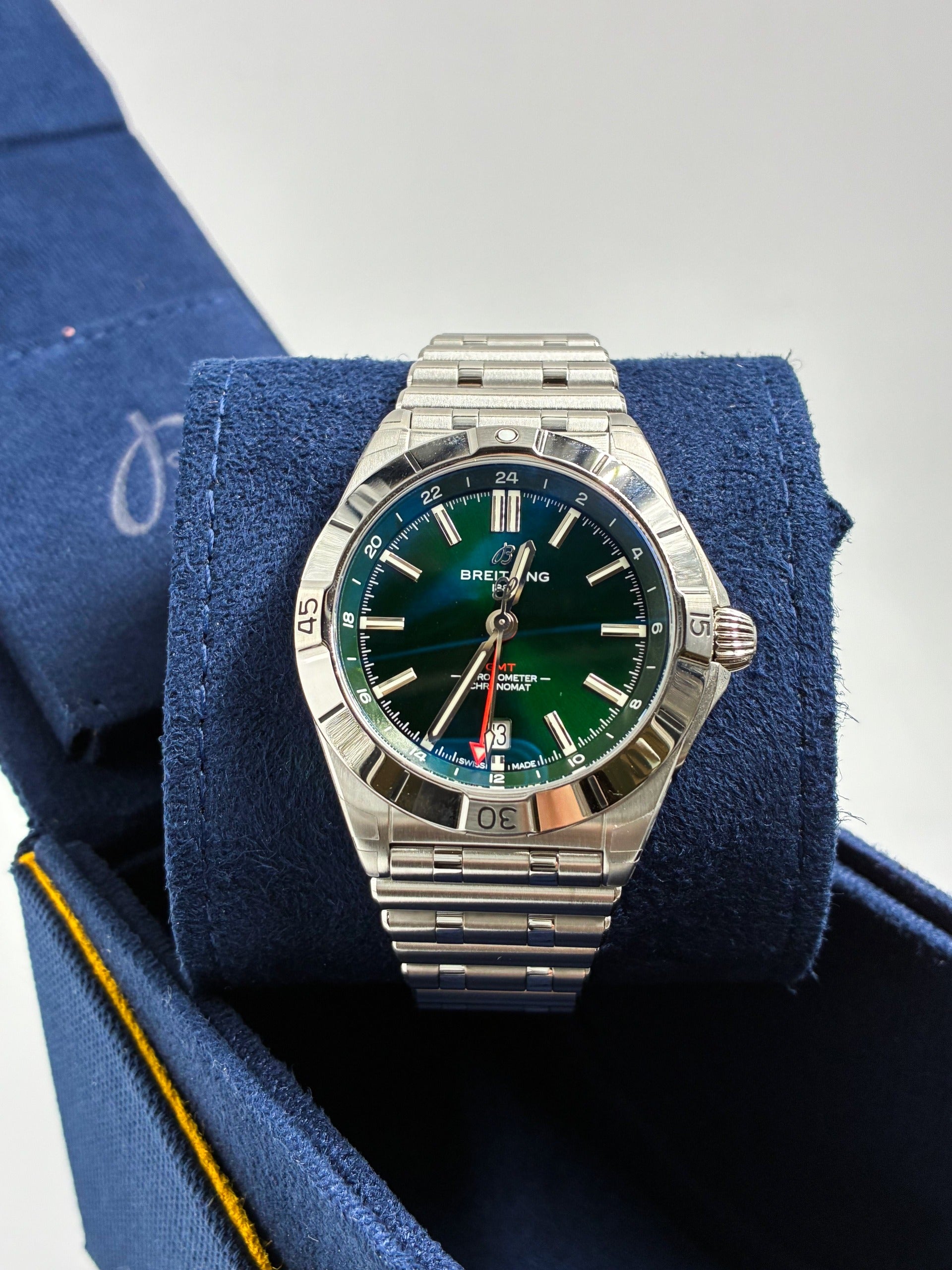 Breitling Chronomat GMT A32398101L1A1