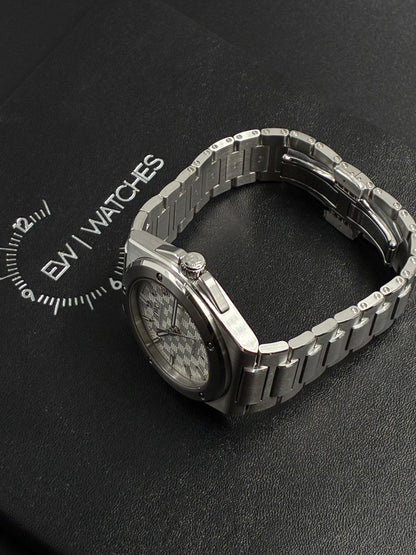 IWC Ingenieur IW328902 Silver 2026