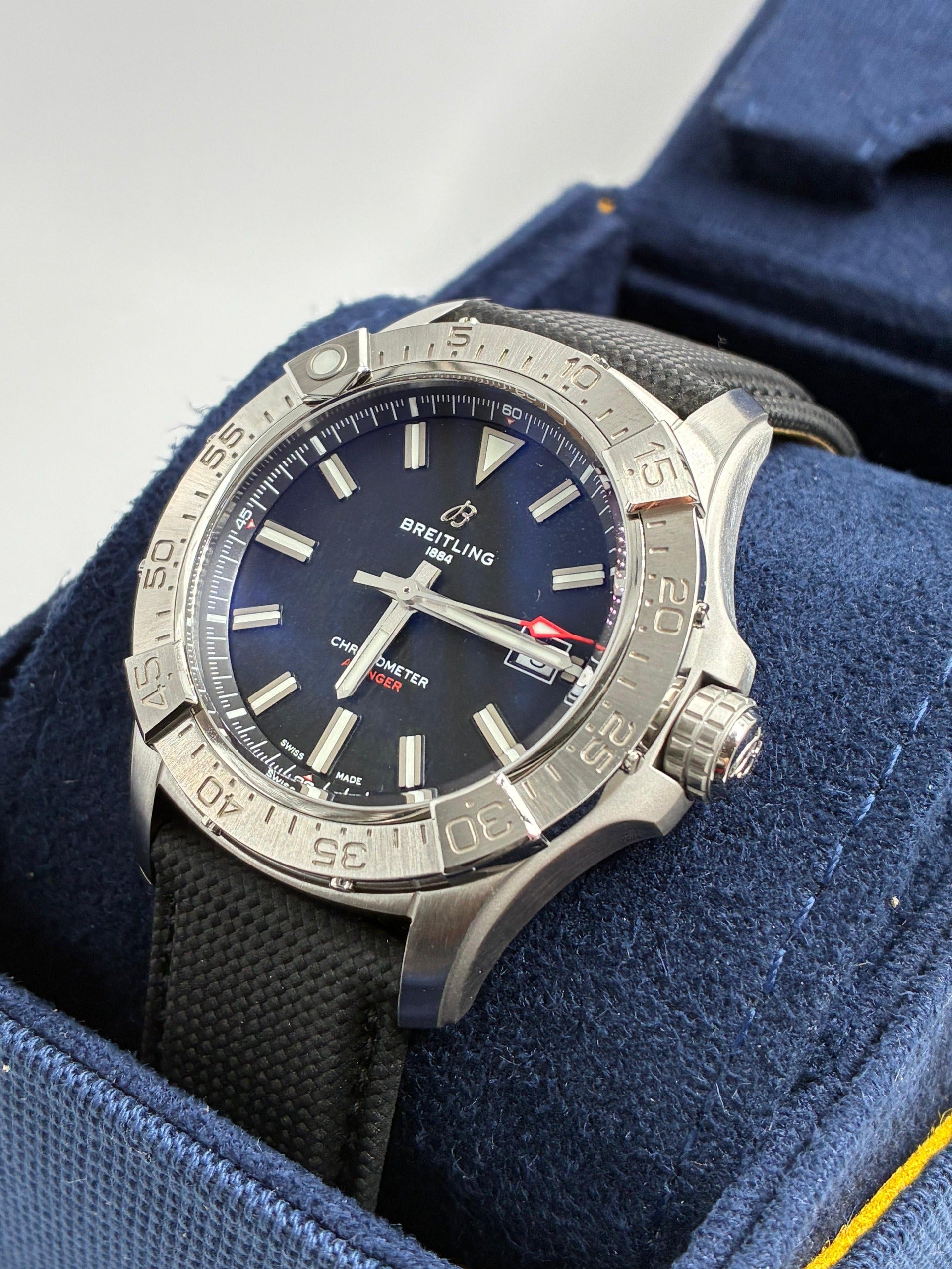 Breitling Avenger Automatic 42 A17328101B1X1 2026