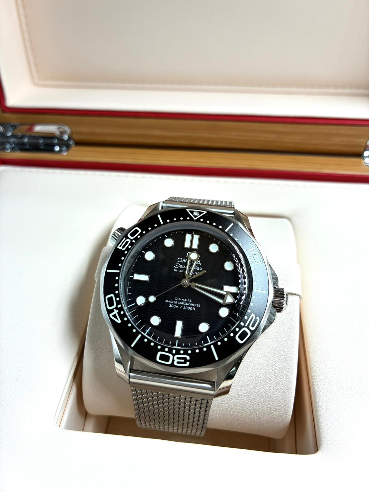 Omega Seamaster Diver 300M 210.30.42.20.01.010