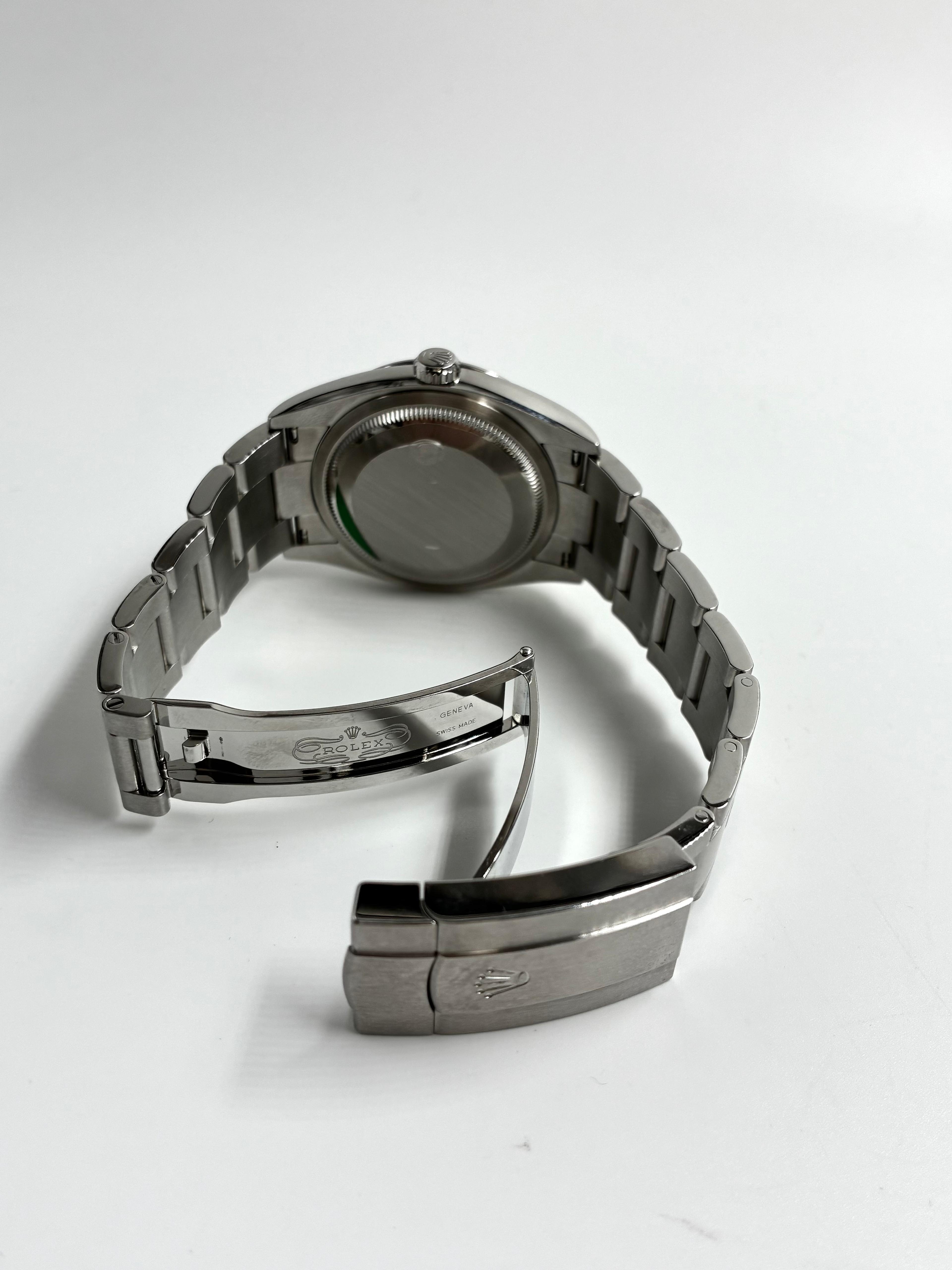 Rolex Oyster Perpetual 36 126000 Black Index 2026
