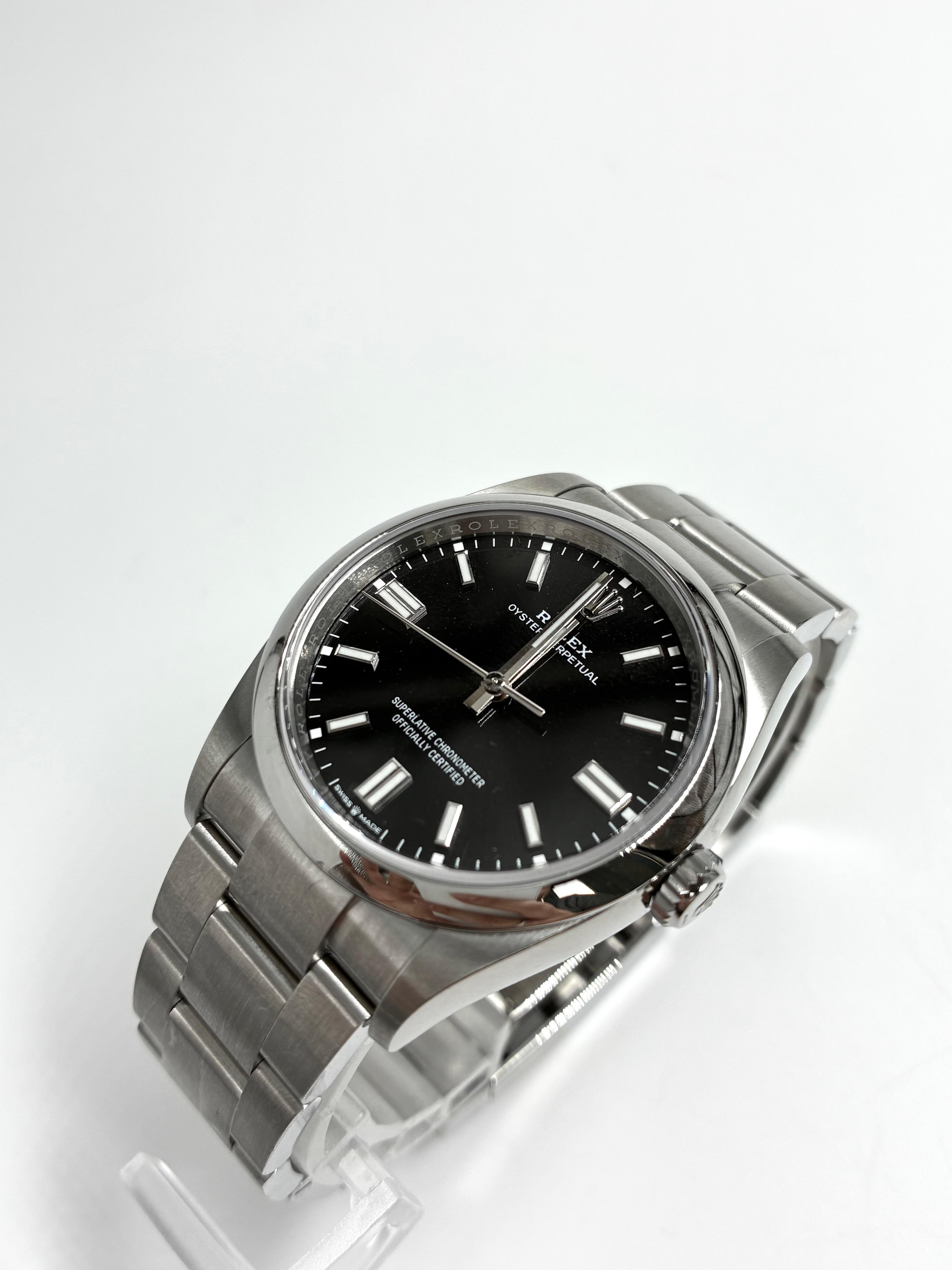 Rolex Oyster Perpetual 36 126000 Black Index 2026