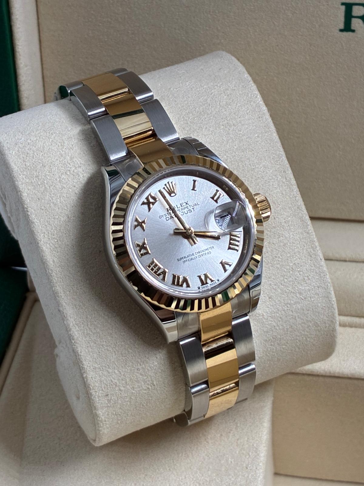 Rolex Lady-Datejust 279173 SILVER ROMAN OYSTER 2026