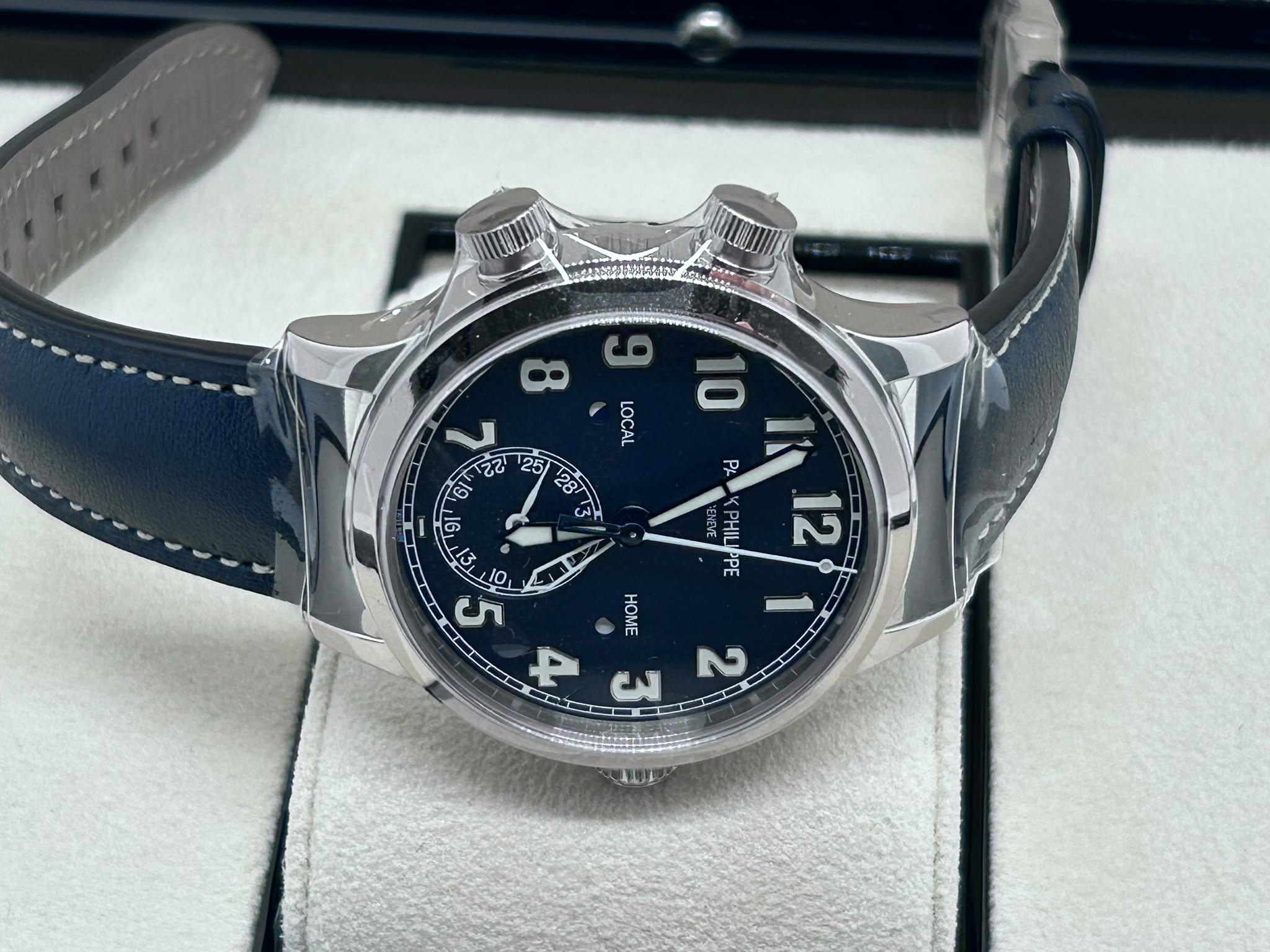 Patek Philippe Calatrava Pilot Travel Time 7234G-001 2026