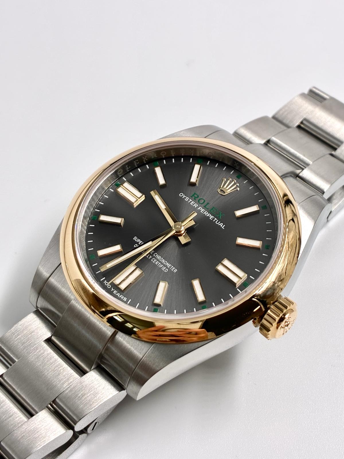 Rolex Oyster Perpetual 41  134303 Grey Oyster 2026