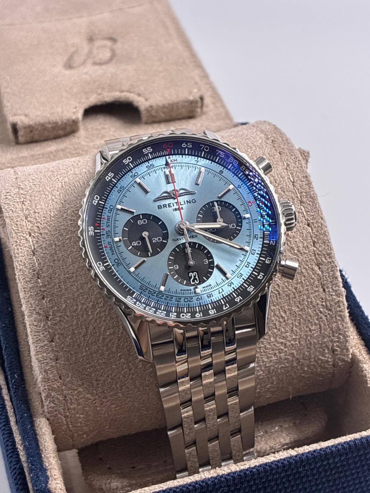 Breitling Navitimer B01 Chronograph 43 AB0138241C1A1 2026