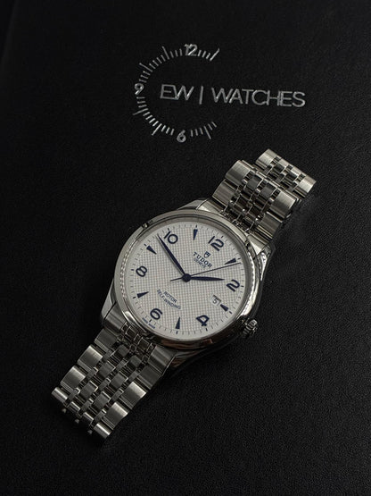 Tudor 1926 M91650-0005