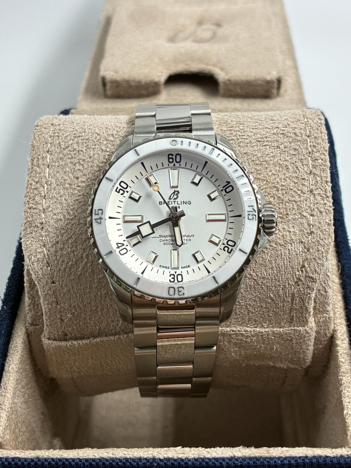 Breitling Superocean Automatic 36 A17377211A1A1 2026