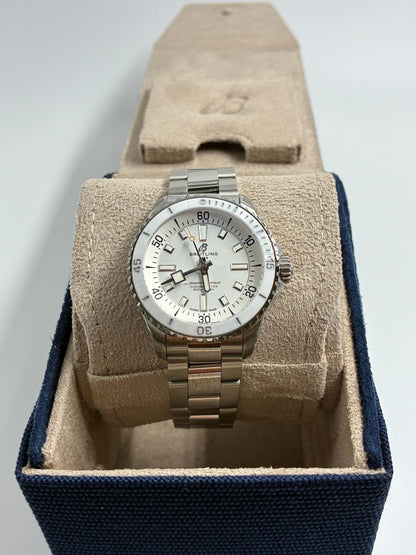 Breitling Superocean Automatic 36 A17377211A1A1 2026