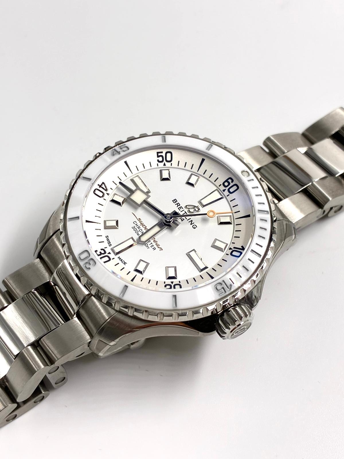 Breitling Superocean Automatic 36 A17377211A1A1 2026