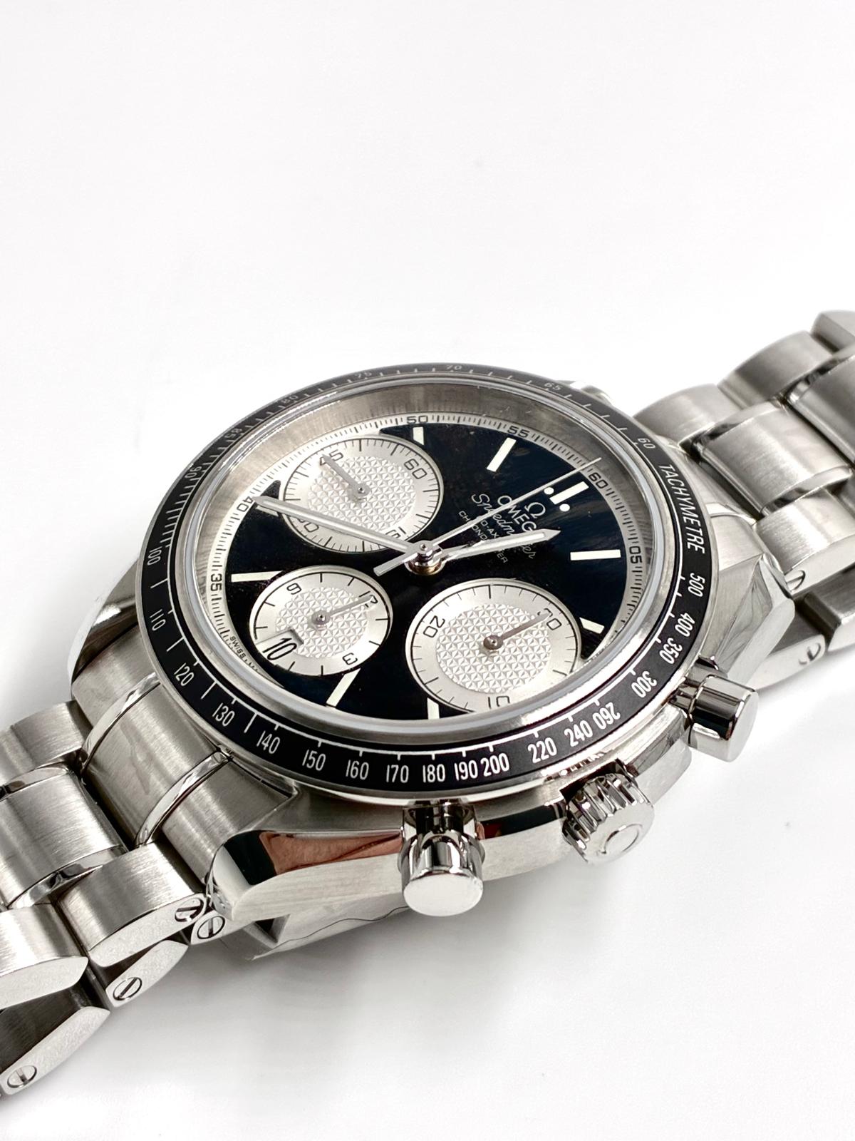 Omega Speedmaster Racing 326.30.40.50.01.002