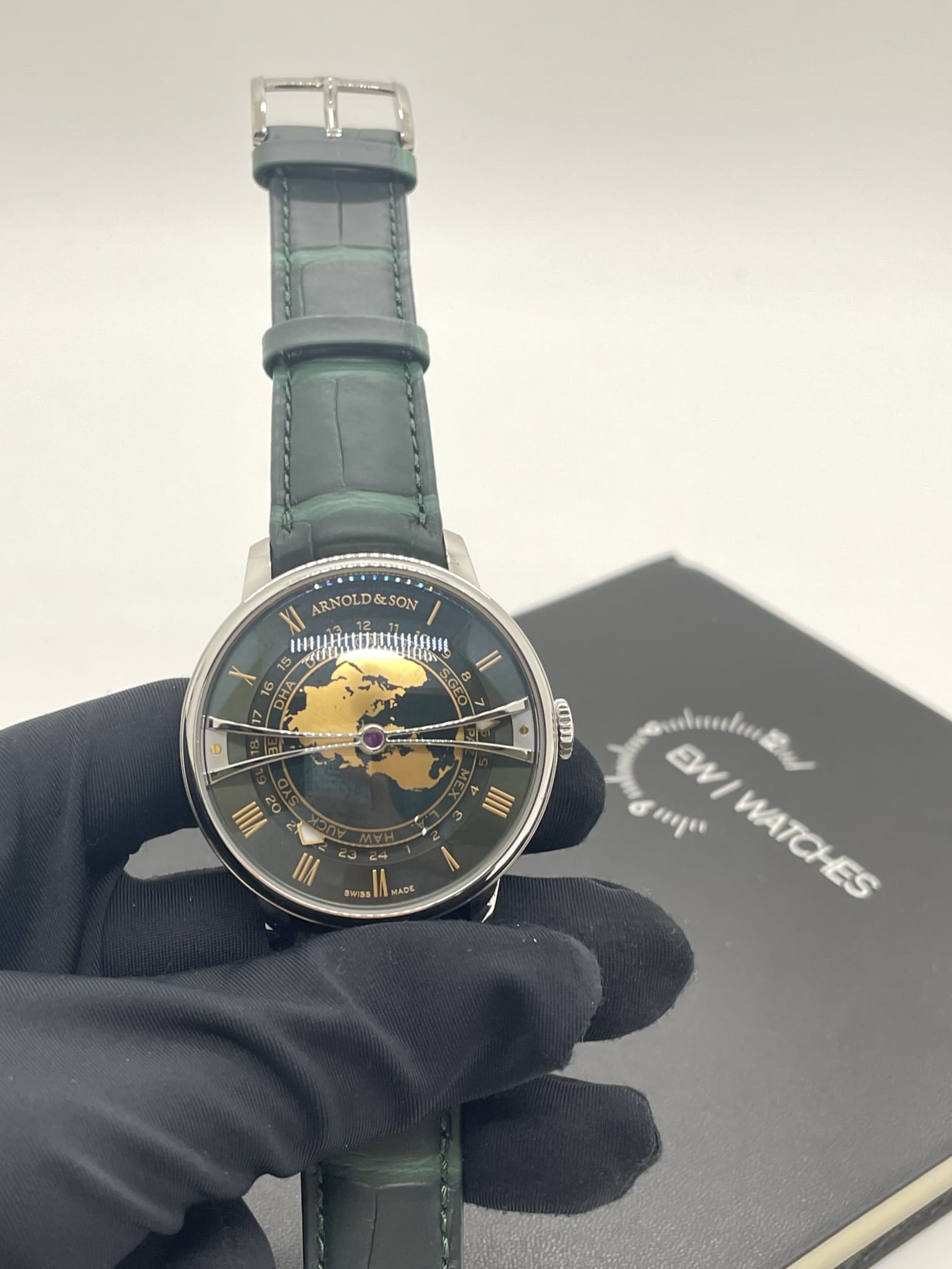 Arnold & Son Globetrotter 1WTBS.F01A.C1242S  2025