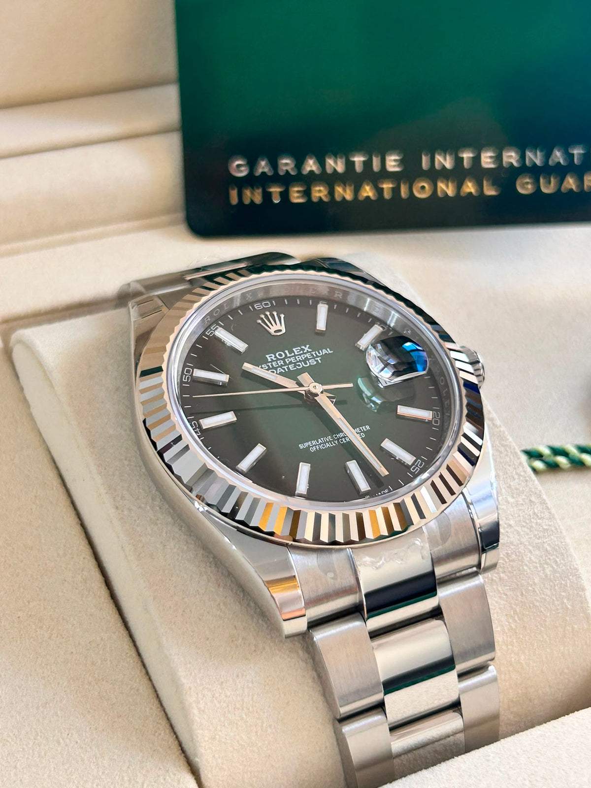 Rolex Datejust 41 126334 Ombre Green Index Oyster 2026