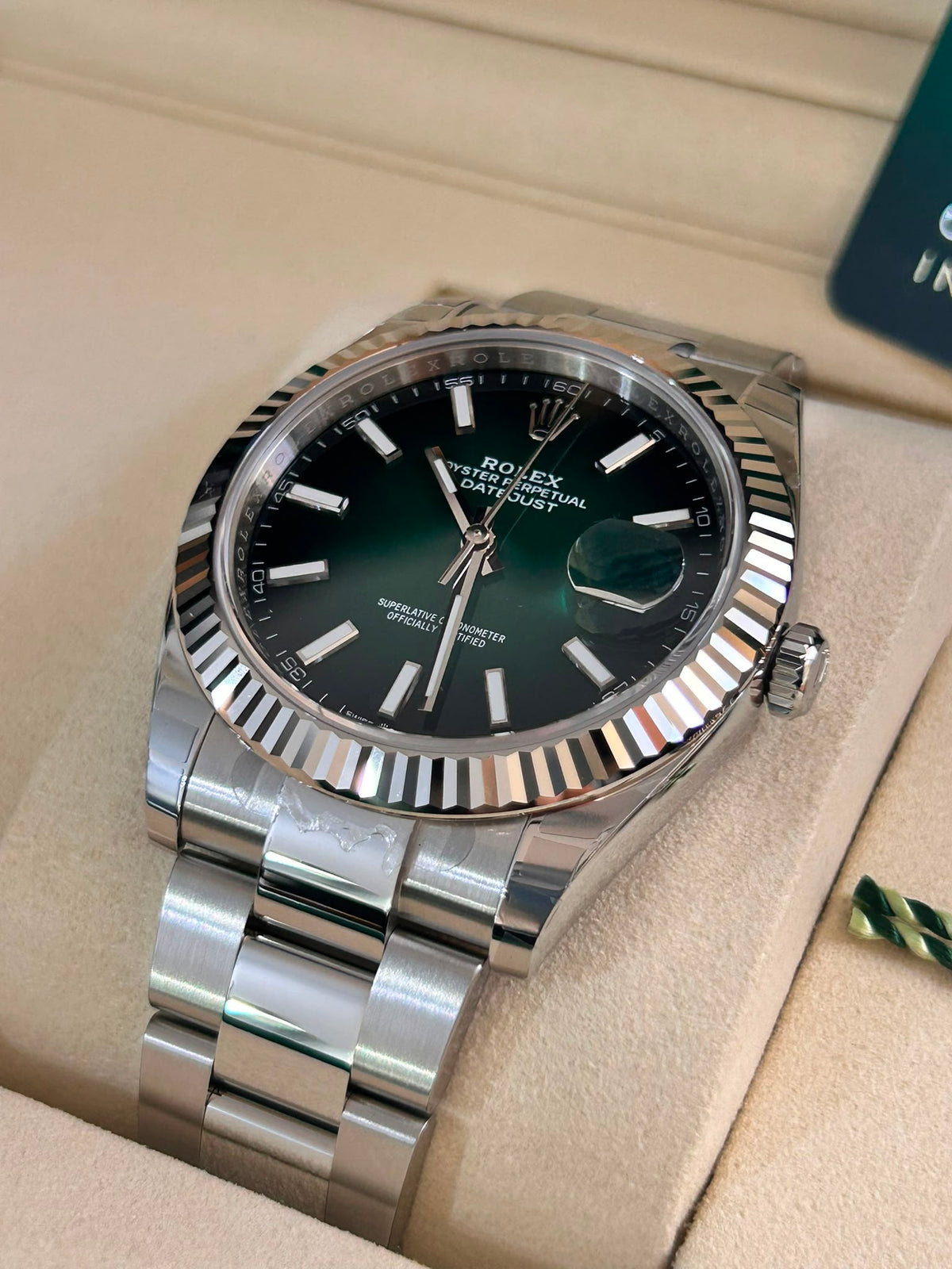 Rolex Datejust 41 126334 Ombre Green Index Oyster 2026
