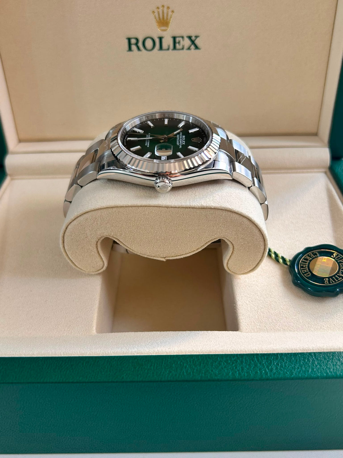 Rolex Datejust 41 126334 Ombre Green Index Oyster 2026