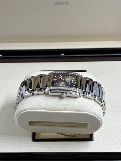 Patek Philippe 4910/1200A-010   2026