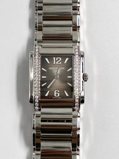 Patek Philippe 4910/1200A-010   2025