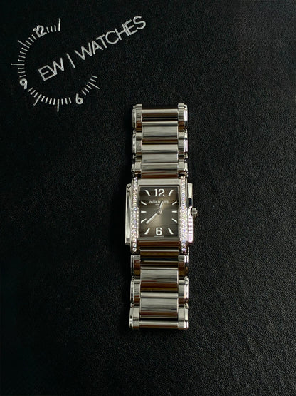 Patek Philippe 4910/1200A-010   2025