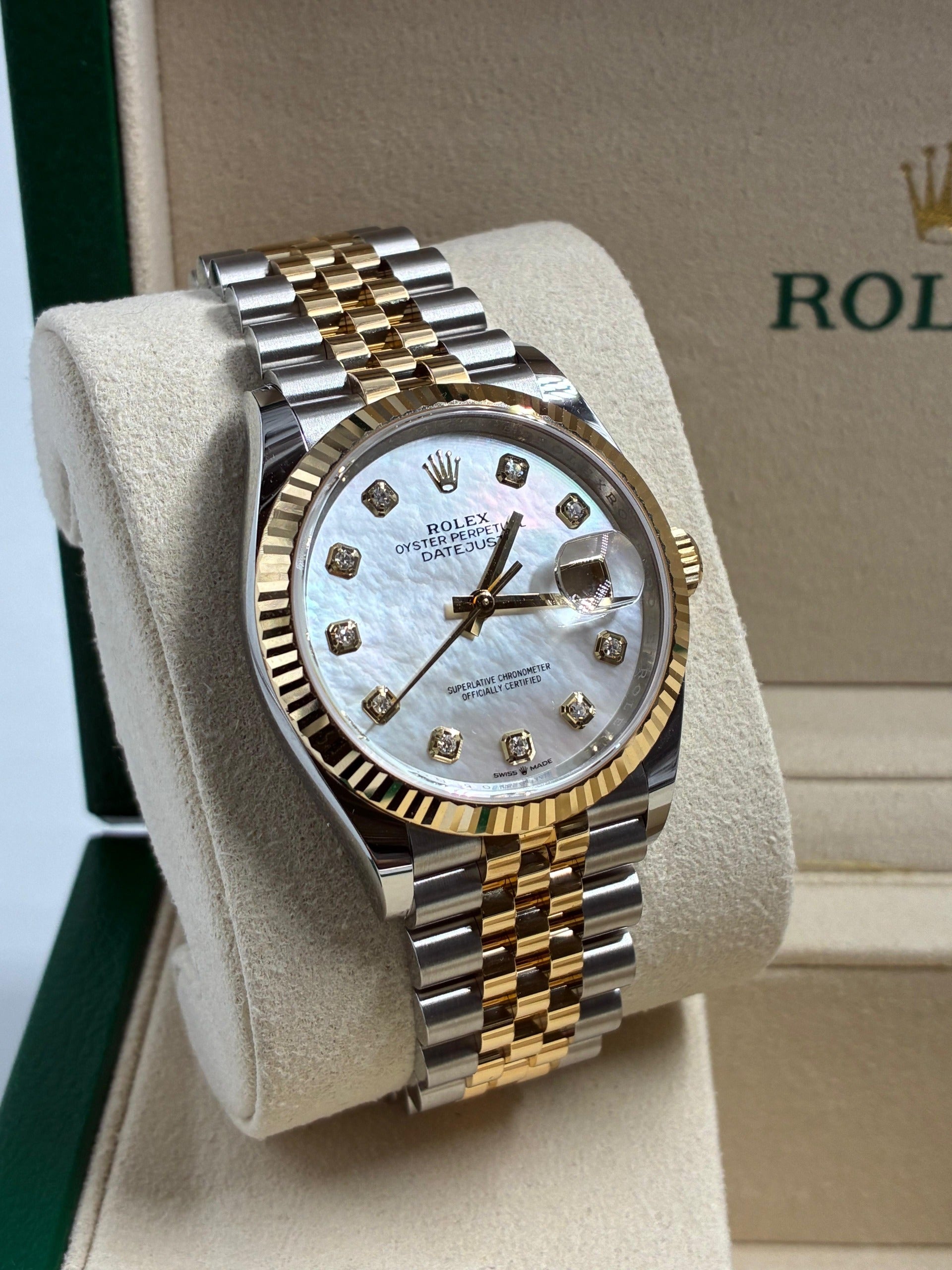 Rolex Datejust 36 126233NG White Jubilee 2026