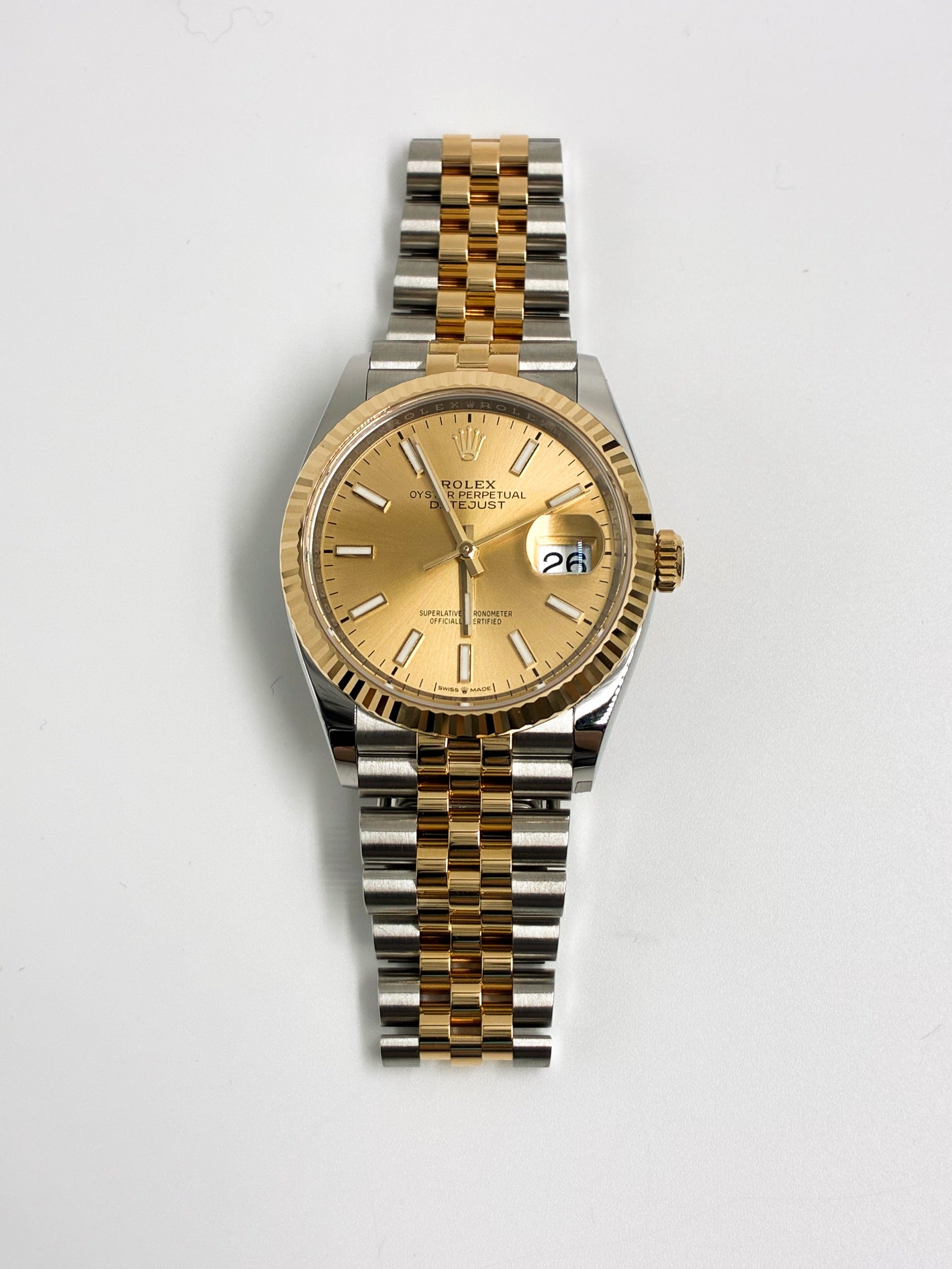 Rolex Datejust 36 126233 Champagne Index Dial Jubilee 2026
