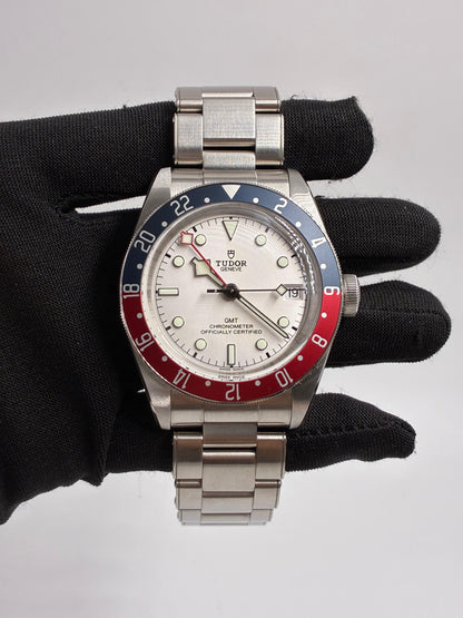 Tudor Black Bay GMT M79830RB-0010 2026