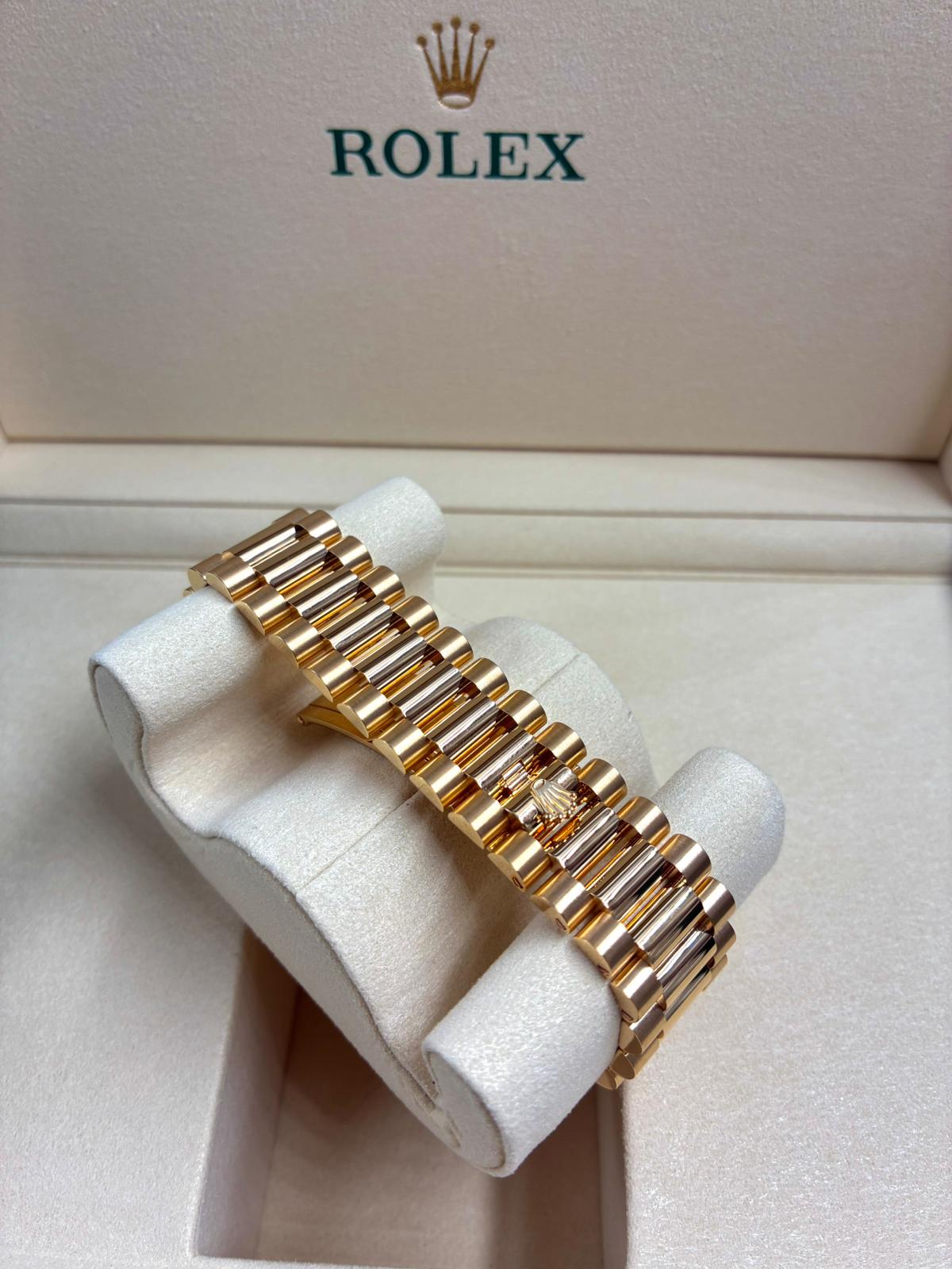 Rolex Day-Date 40 228238 Champagne Index
