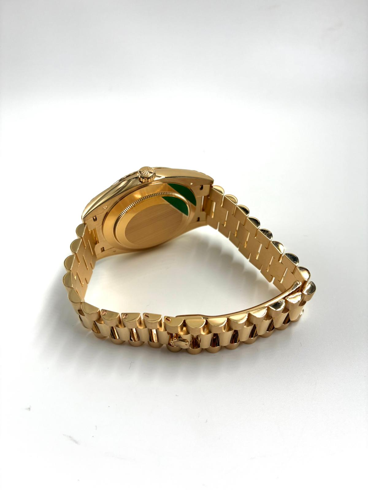 Rolex Day-Date 40 228238 Champagne Index