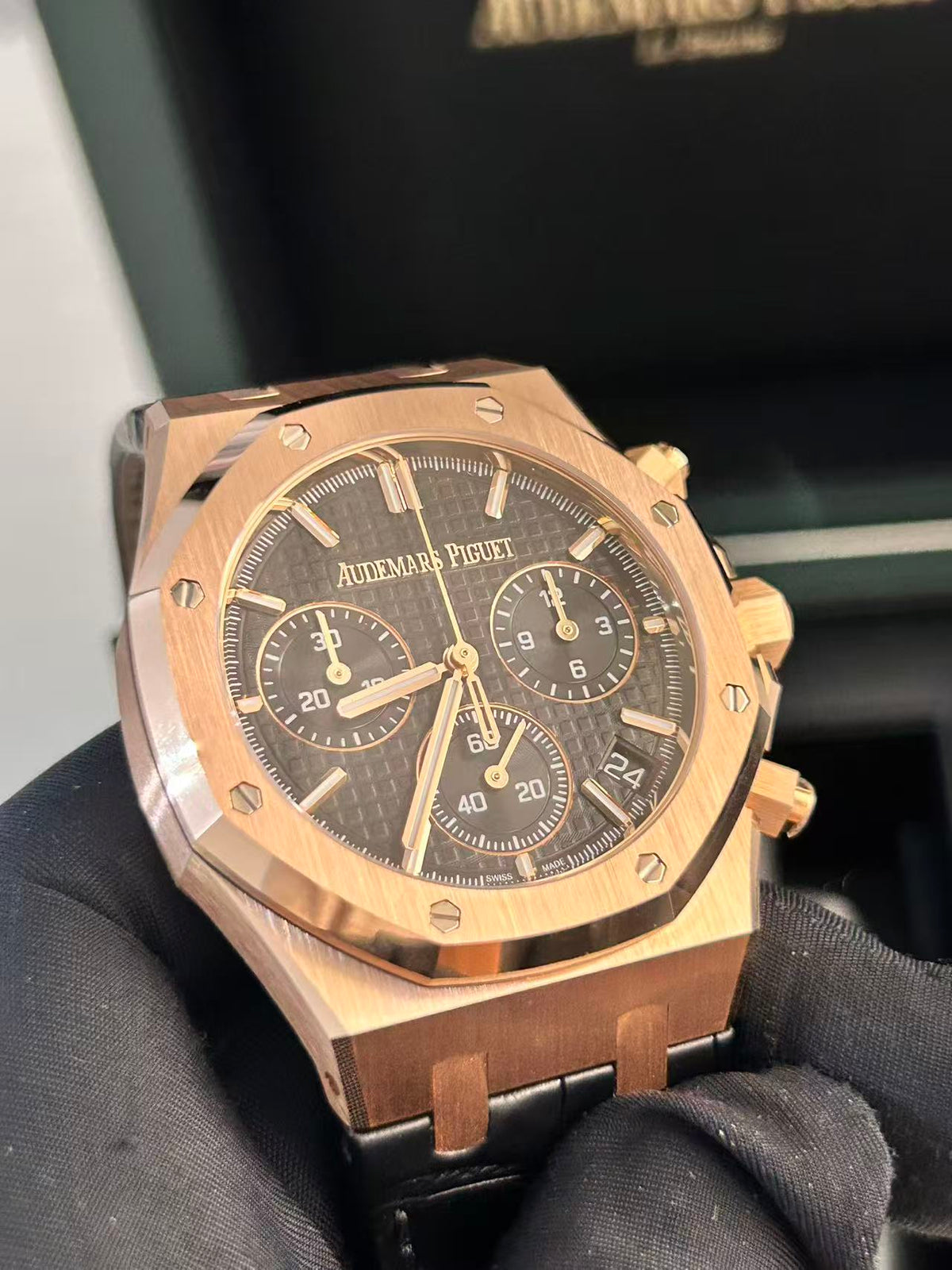 Audemars Piguet Royal Oak Chronograph 26240OR.OO.D002CR.02 2025