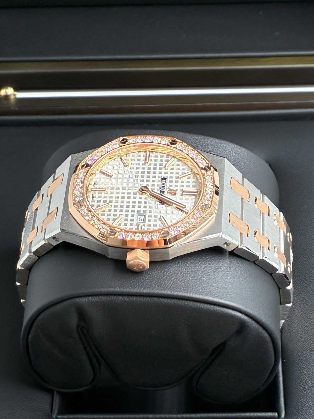 Audemars Piguet Royal Oak 67651SR.ZZ.1261SR.01 2026