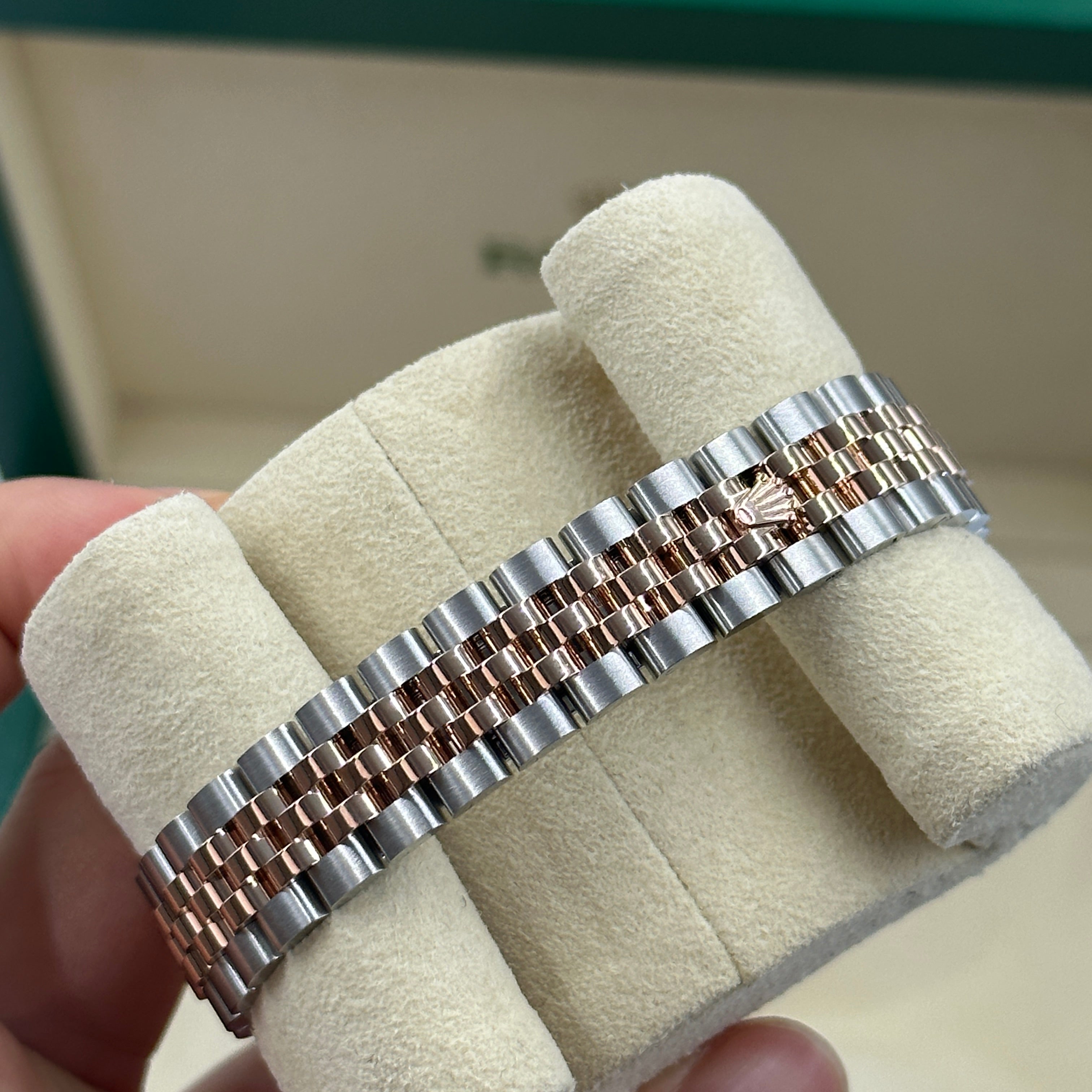 Rolex Lady-Datejust 279171NG White Jubilee