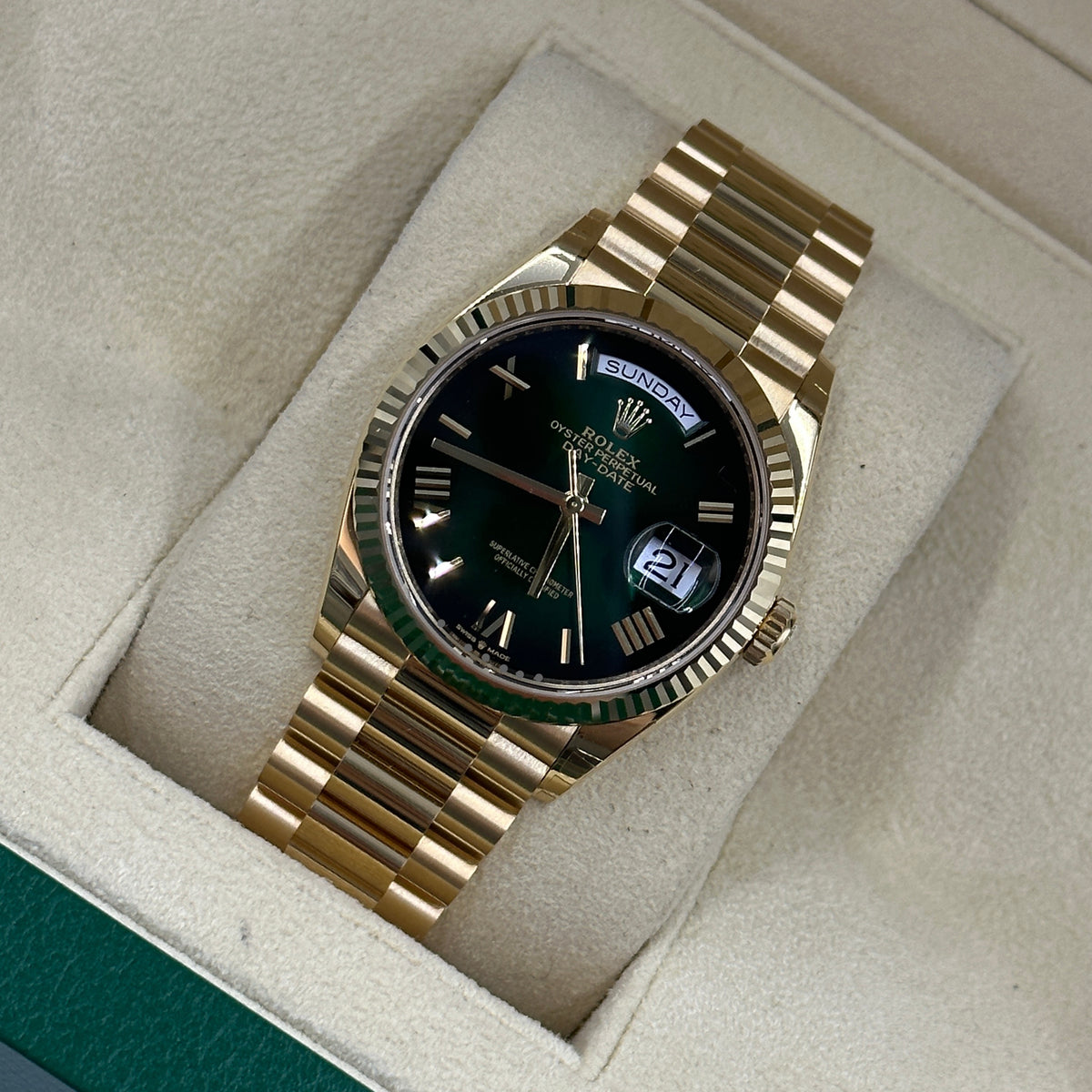 Rolex Day-Date 36 128238 Green Roman Ombre 2025