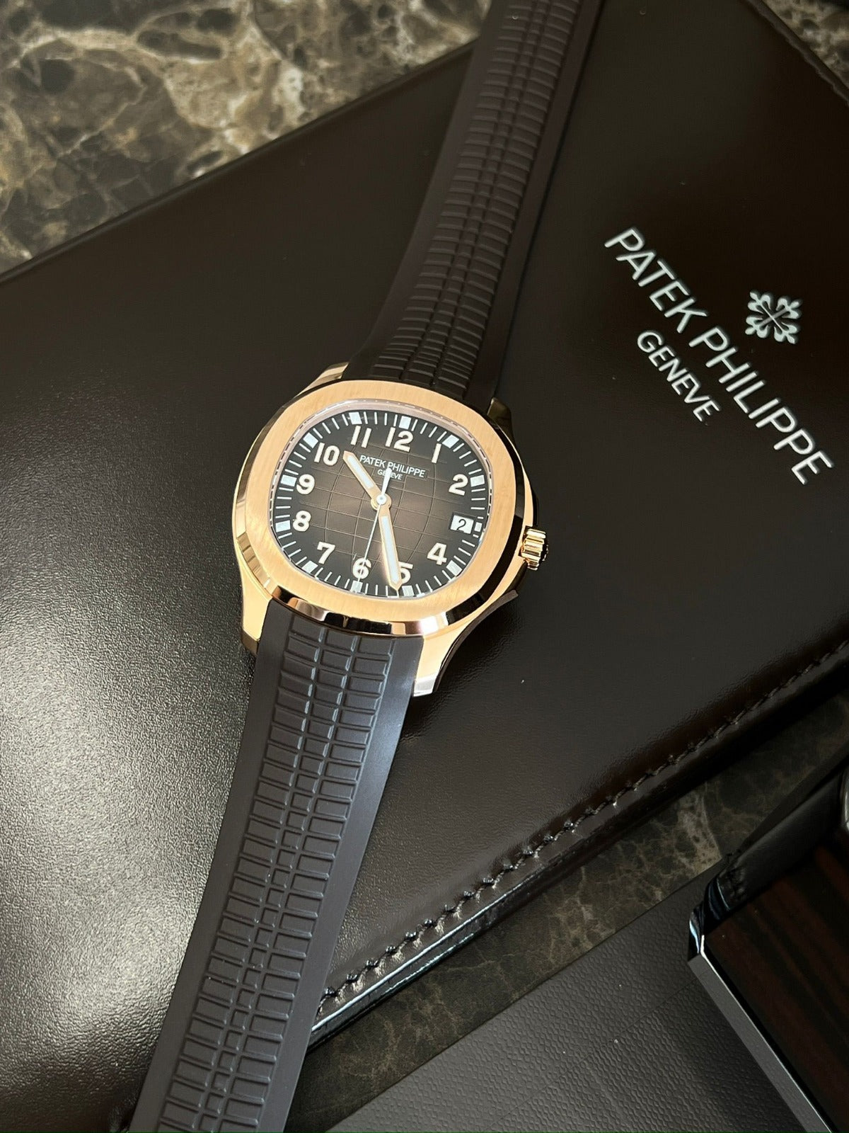 Patek Philippe Aquanaut 5167R-001 Rose Gold Brown Dial