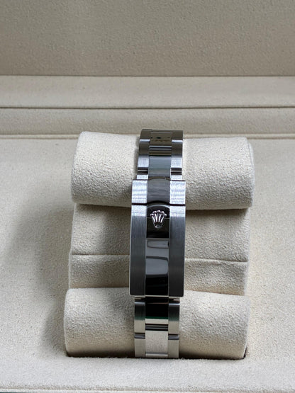 Rolex Lady-Datejust 279384RBR Silver Oyster 2025