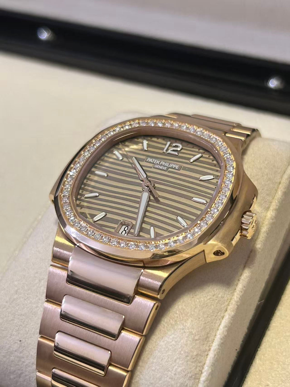 Patek Philippe Nautilus  7118/1200R-010 2026