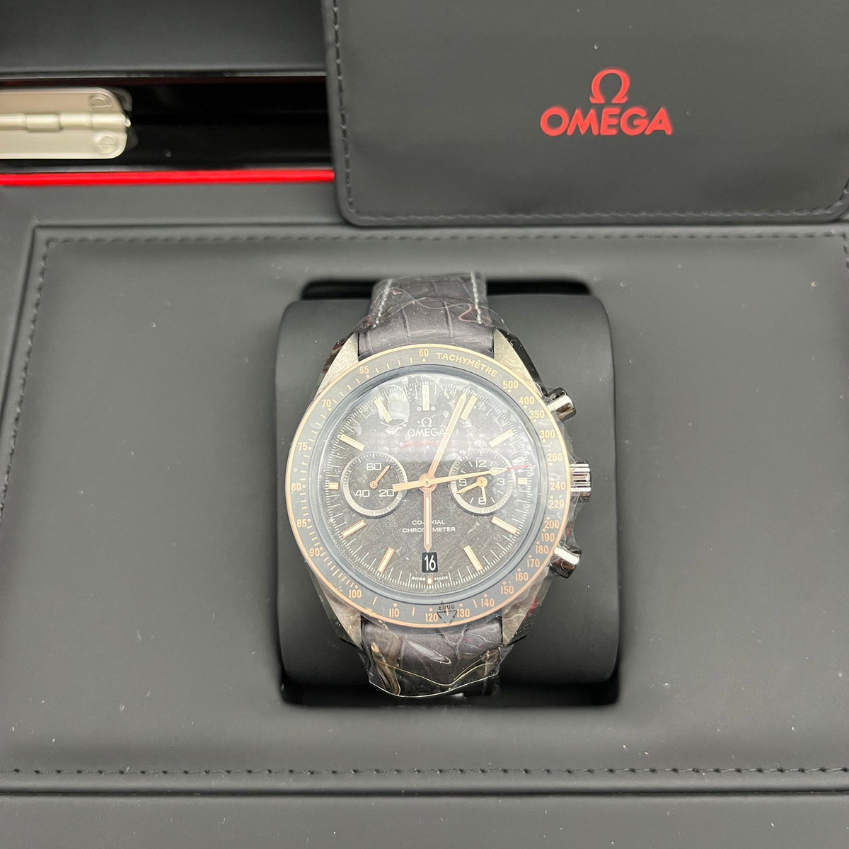 Omega Speedmaster Moonwatch Meteorite 311.63.44.51.99.002 2026