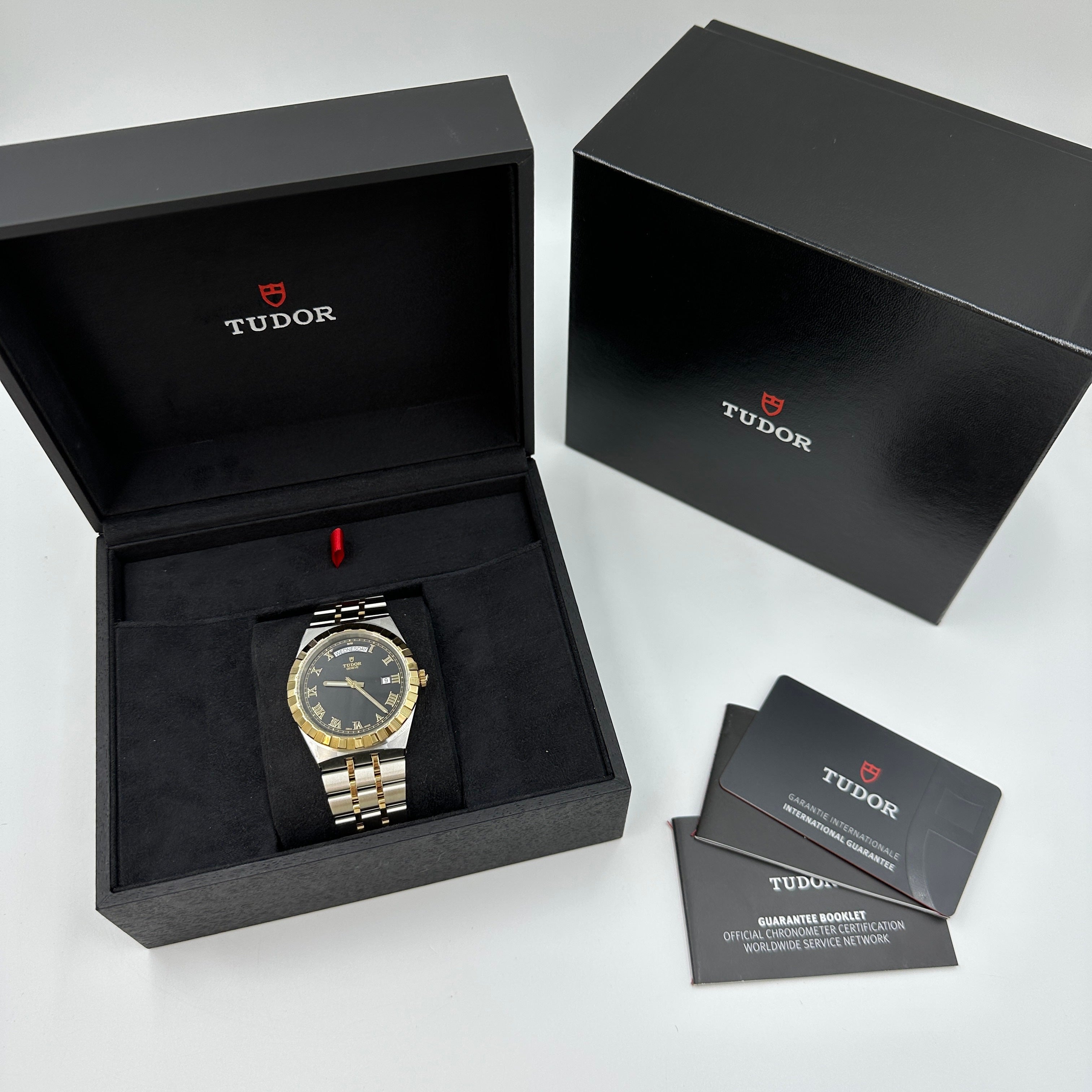 Tudor Tudor Royal 41 mm 28603-0003 Schwarz Roman 2023