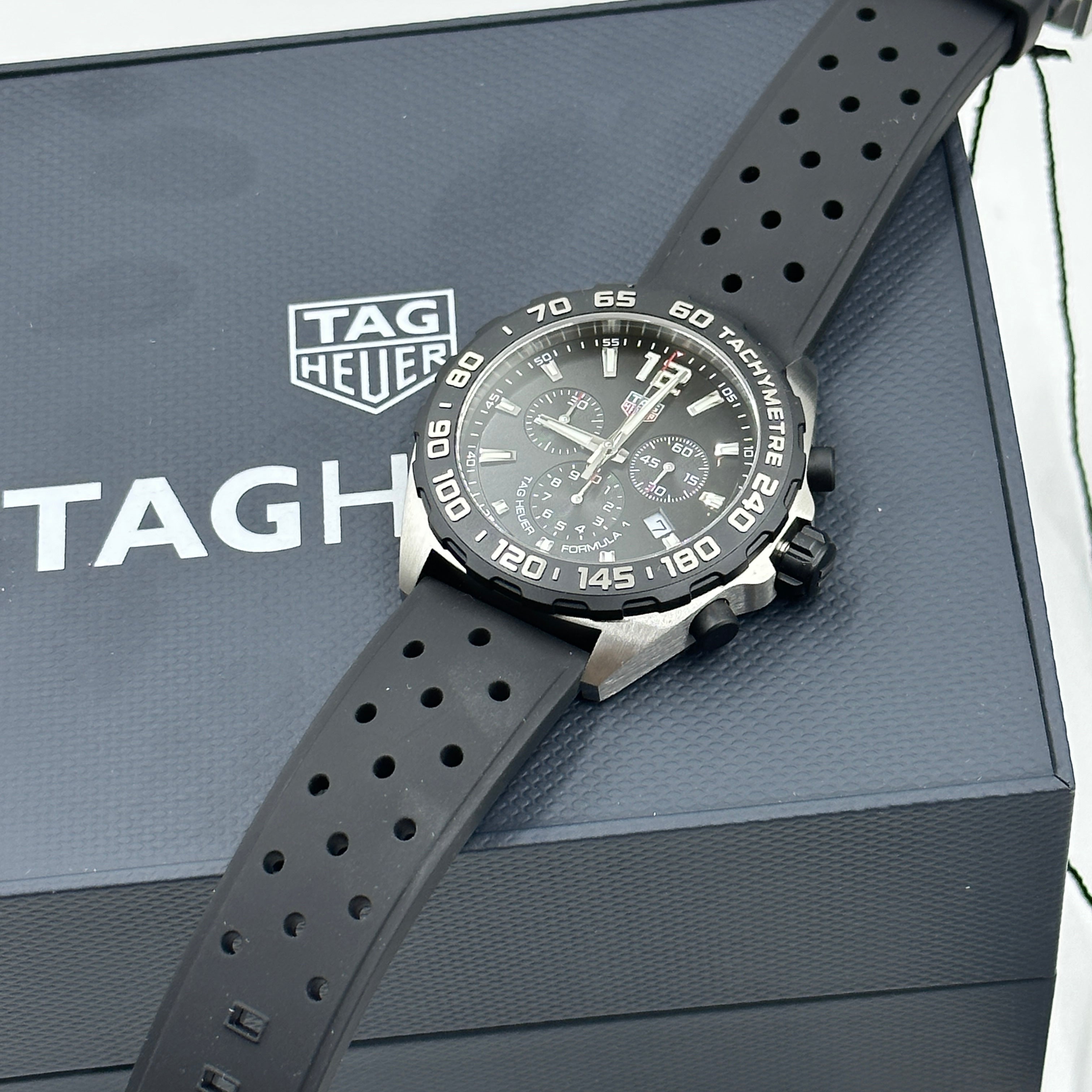 TAG Heuer Formula 1 Chronograph 43mm CAZ1010.FT8024 2025