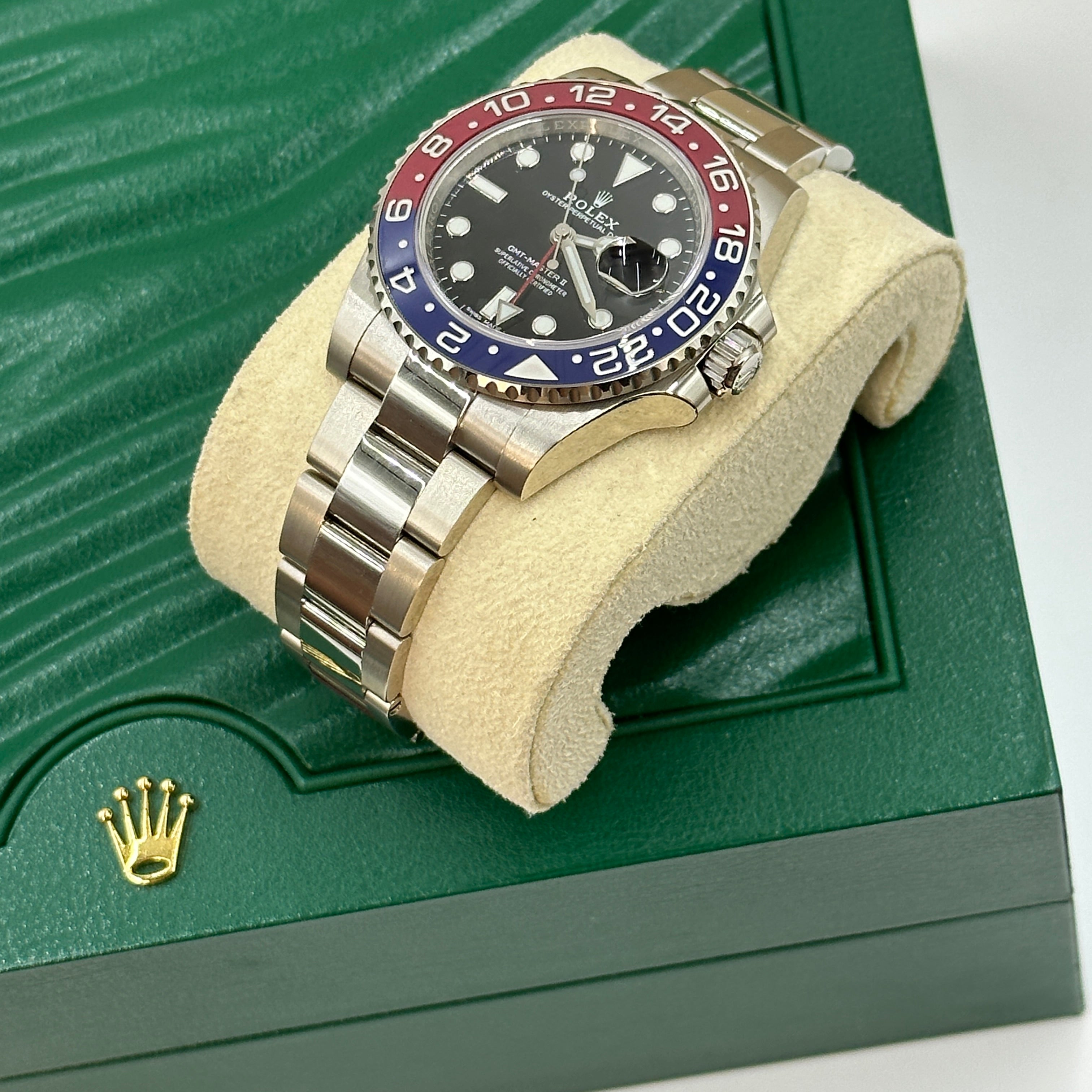 Rolex GMT-Master II 40mm 116719Blro 2021