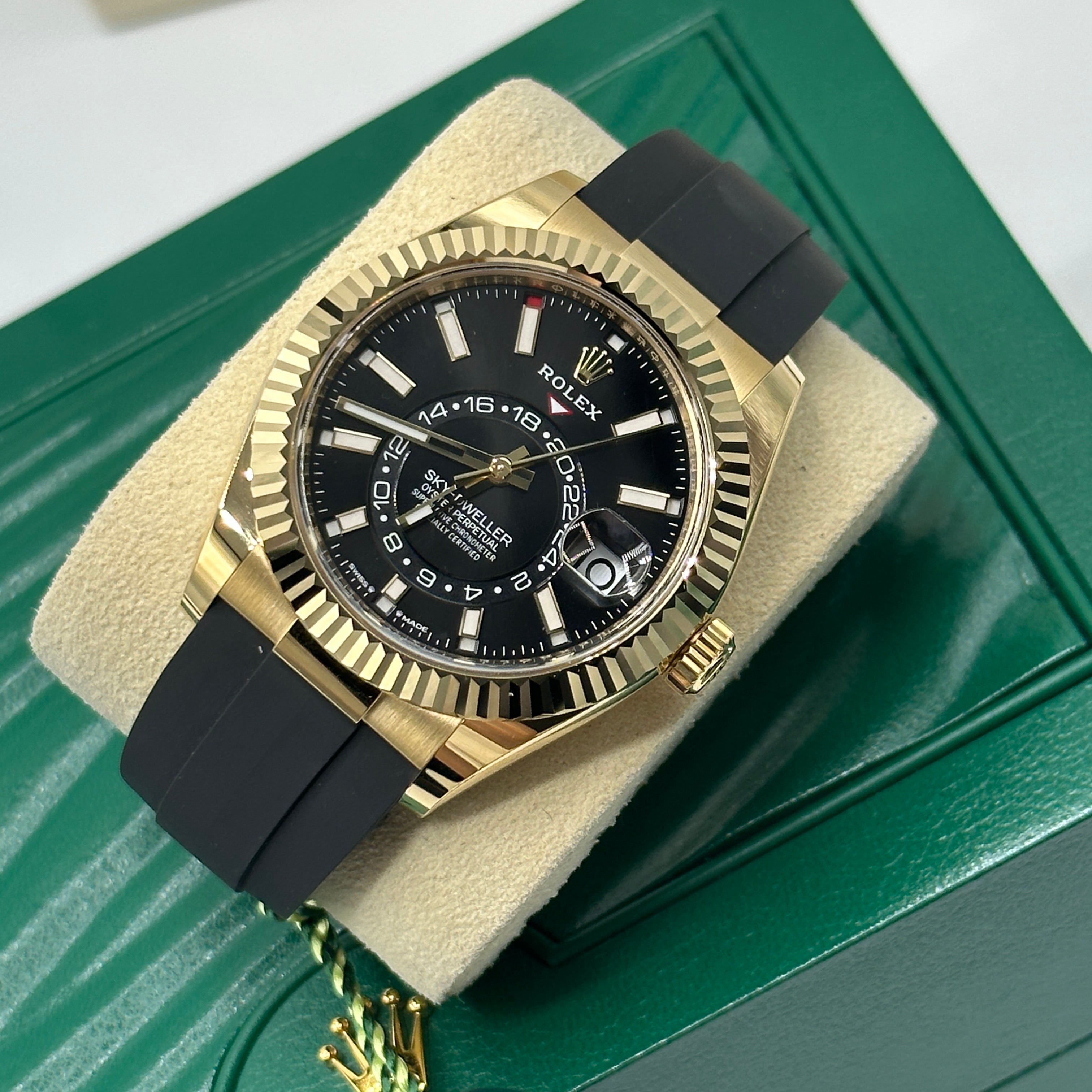 Rolex Sky-Dweller 42 mm 336238 Schwarz 2024