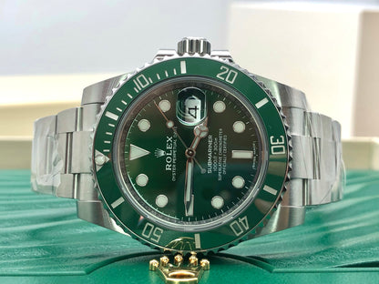 Rolex Submariner 40 mm 116610Lv 2020
