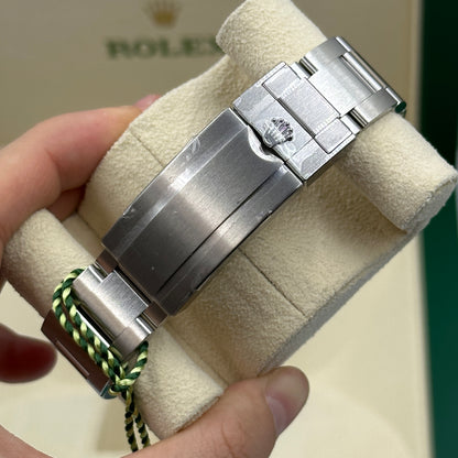 Rolex Submariner 41 mm 124060 2025