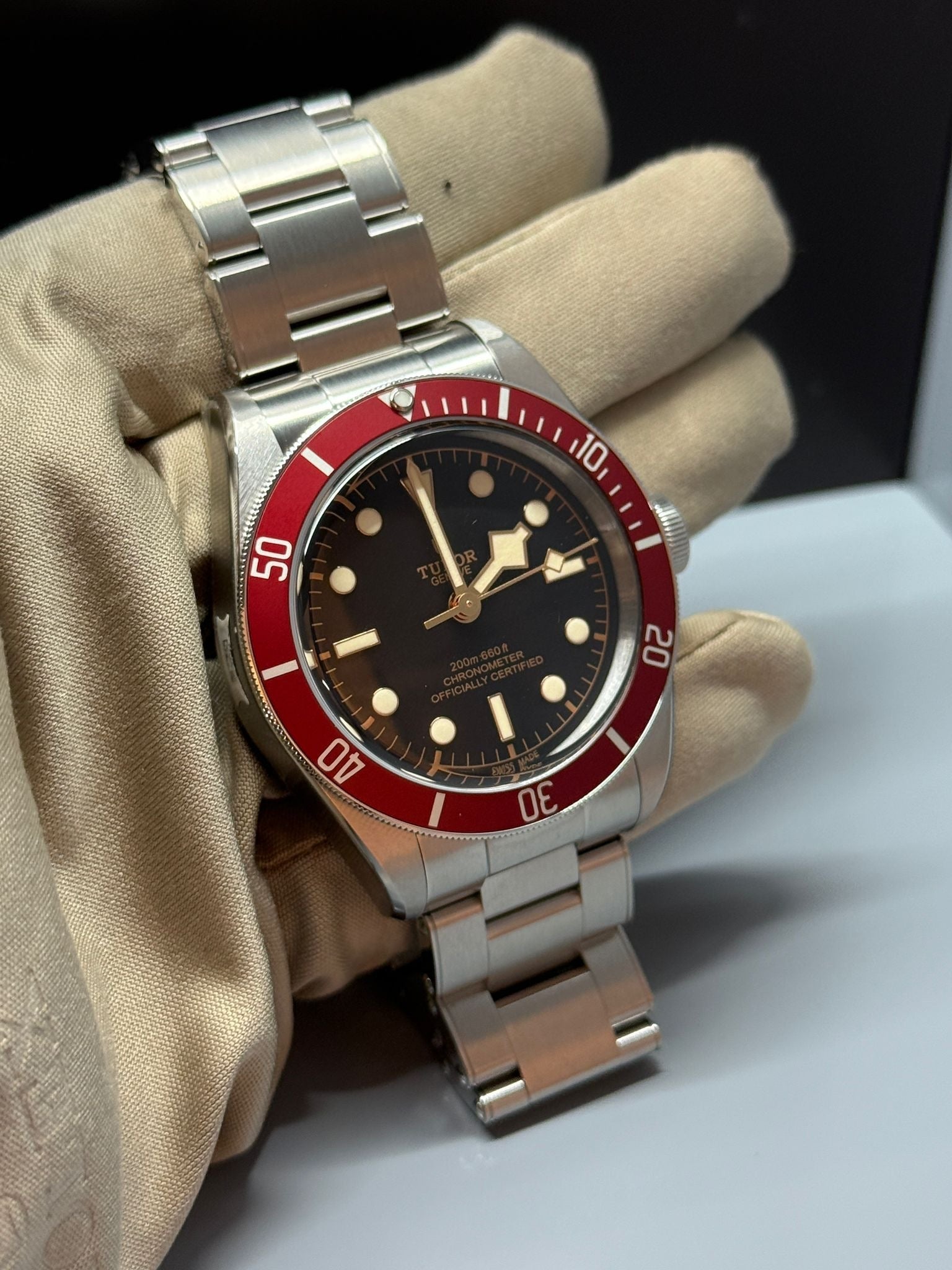 Tudor Black Bay 41 mm 79230R-0012 Roter Stahl 2025 KCO